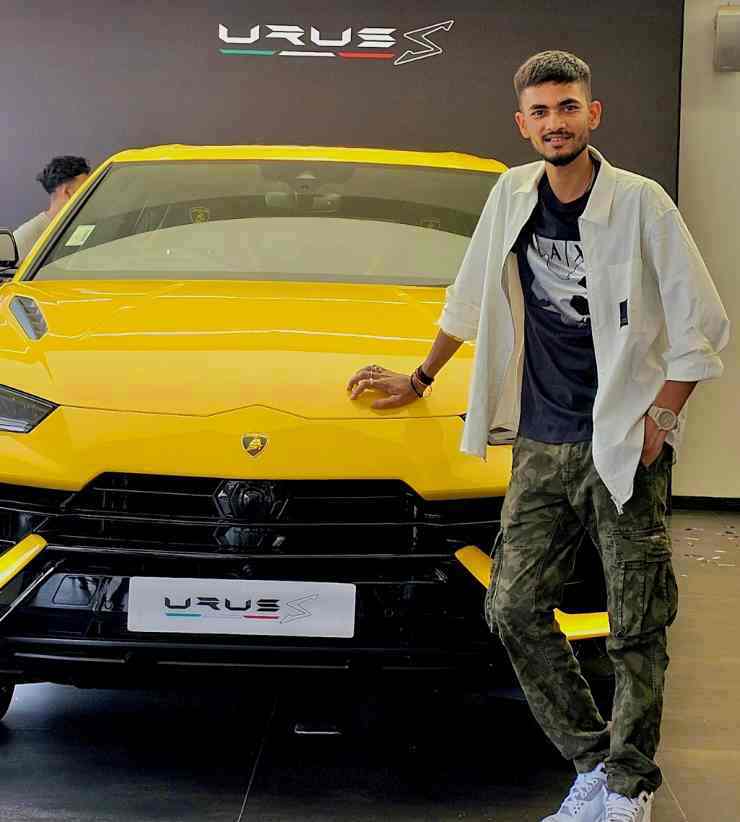 Anurag-Dwivedi's-Lamborghini-Urus