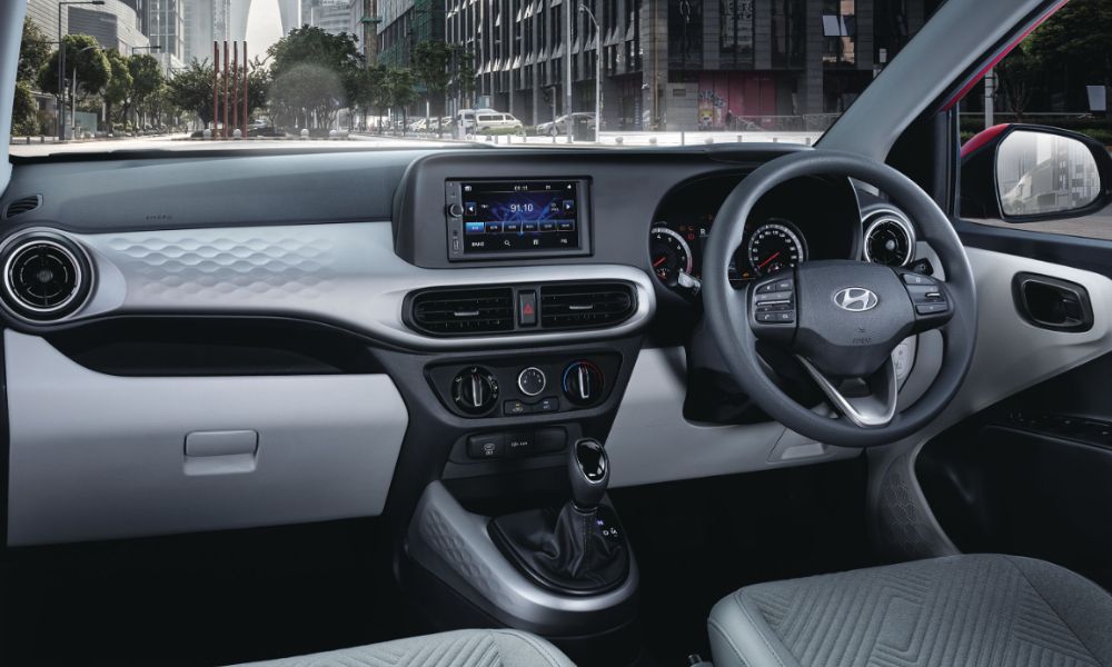 Hyundai Grand i10 Nios interior