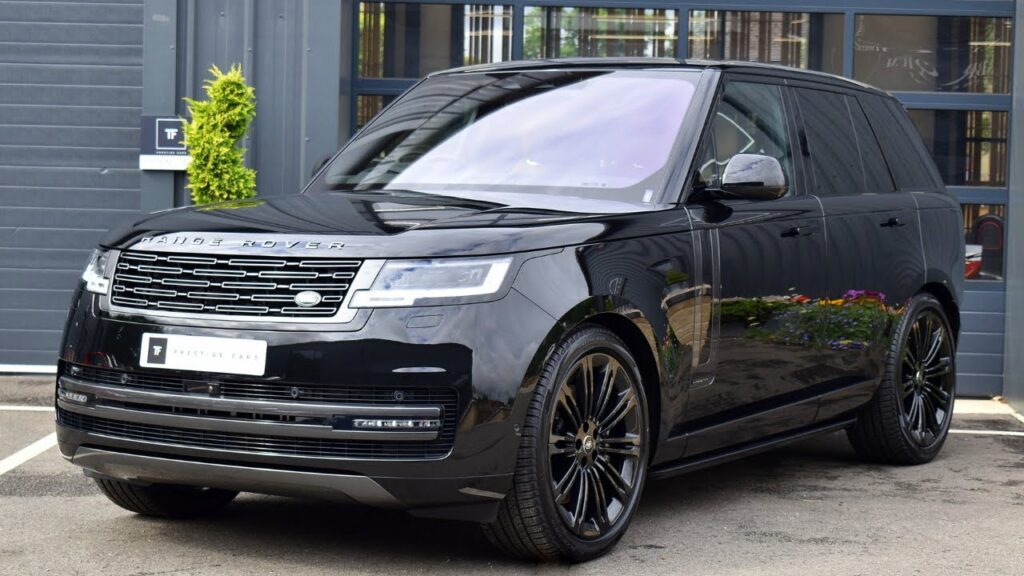 Shilpa Shetty's Range Rover Autobiography