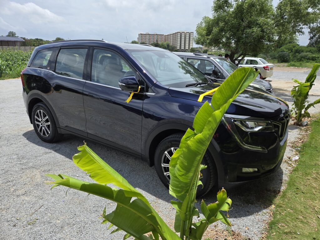 Geeky Ranjit's Mahindra XUV 700