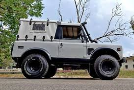 This Land Rover Defender Is A Modified Force Trax Judo And It’s On Sale For Under ₹5 Lakh